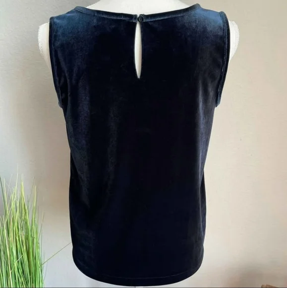 Vineyard Vines Black Sleeveless Velvet Tank Top X-Small - Picture 3 of 5